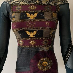 Gorgeous Save The Queen Top made in Italy